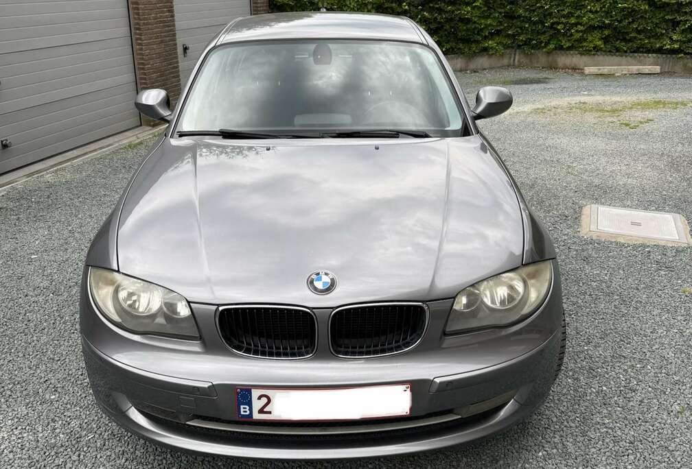 BMW 116iA