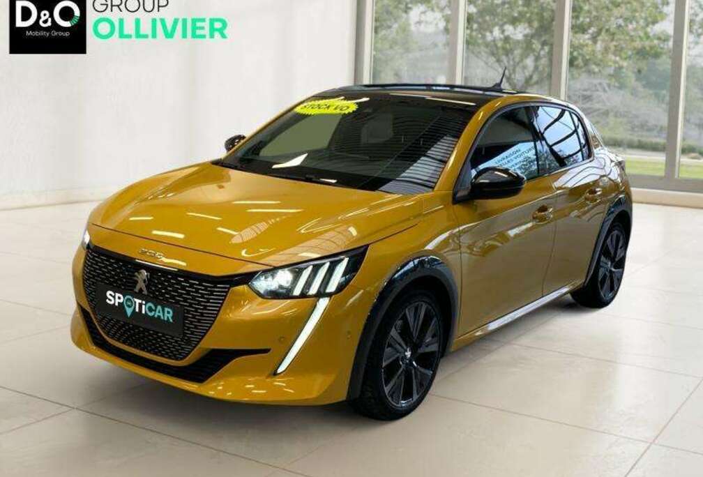 Peugeot GT Line * TOIT PANO / NAVI/CLIM/CAM*
