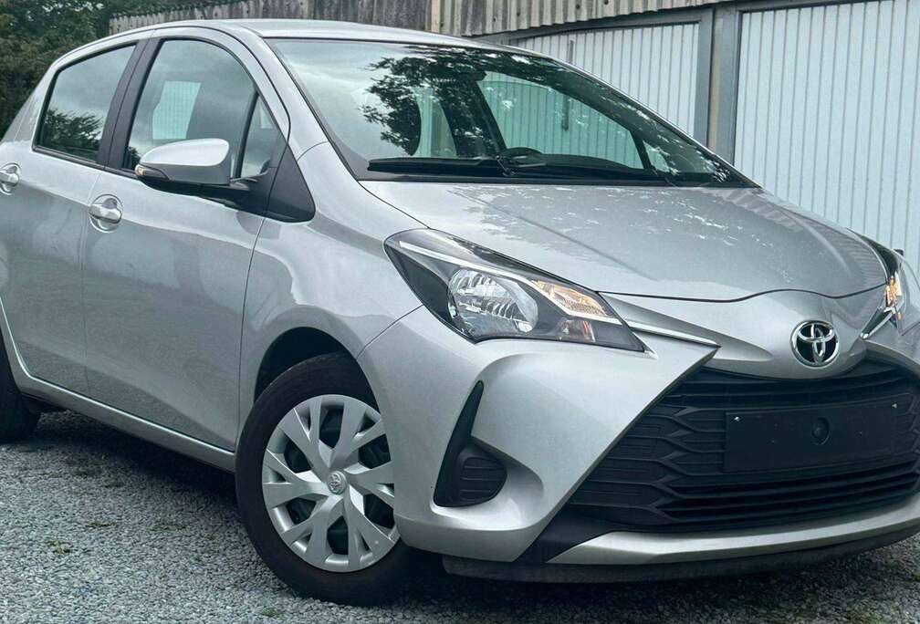 Toyota 1.5i Dual VVT-iE Comfort CVT
