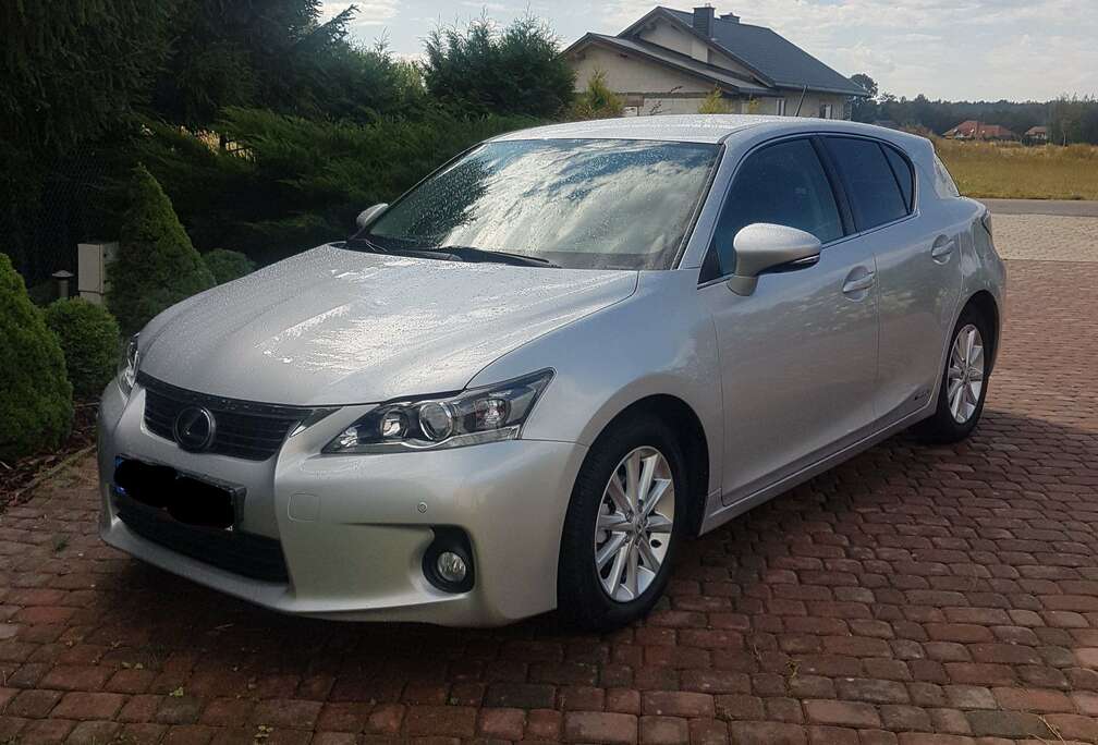 Lexus CT 200h