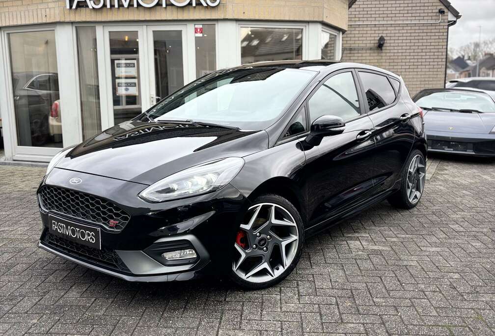 Ford Fiesta 1.5 EcoBoost S RECARO FULL HISTORY