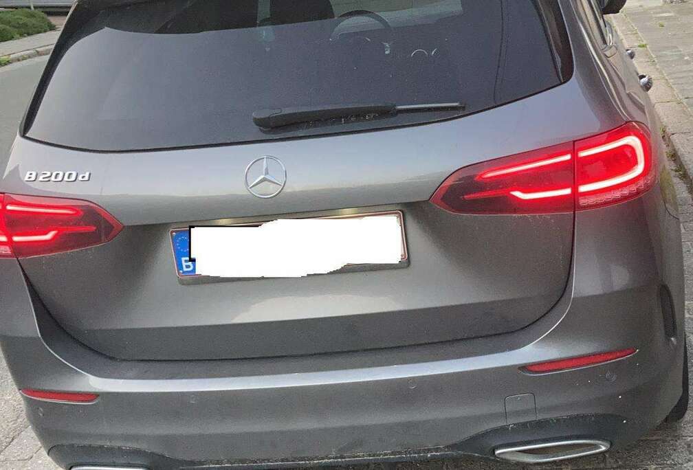 Mercedes-Benz B 200 d 4Matic 8G-DCT AMG Line