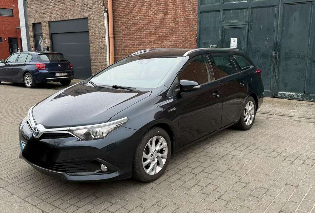 Toyota SW HEV 1.8i HSD Active E-CVT