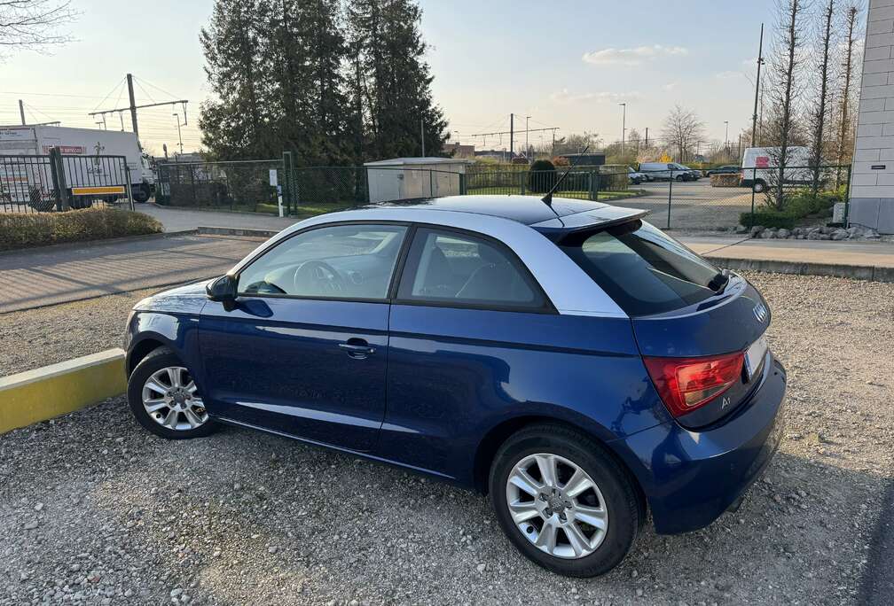 Audi A1 1.6 TDi Attraction