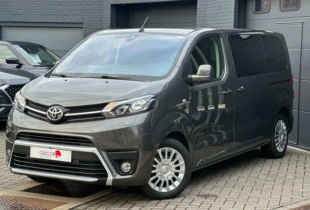 Toyota 2.0D 177pk 8zitplaatsen GpsCarplayCam1JGarantie