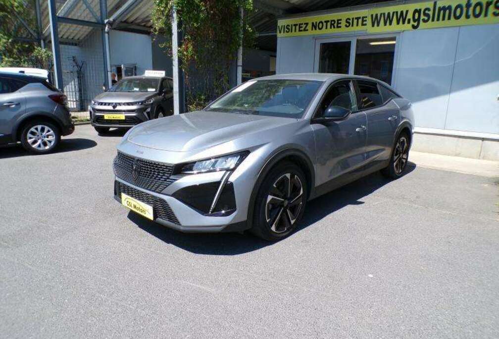 Peugeot 1.2i 130cv Automatic Gris 01/23 18.587km GPS