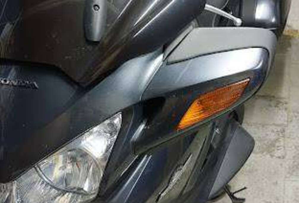 Honda ST1300A