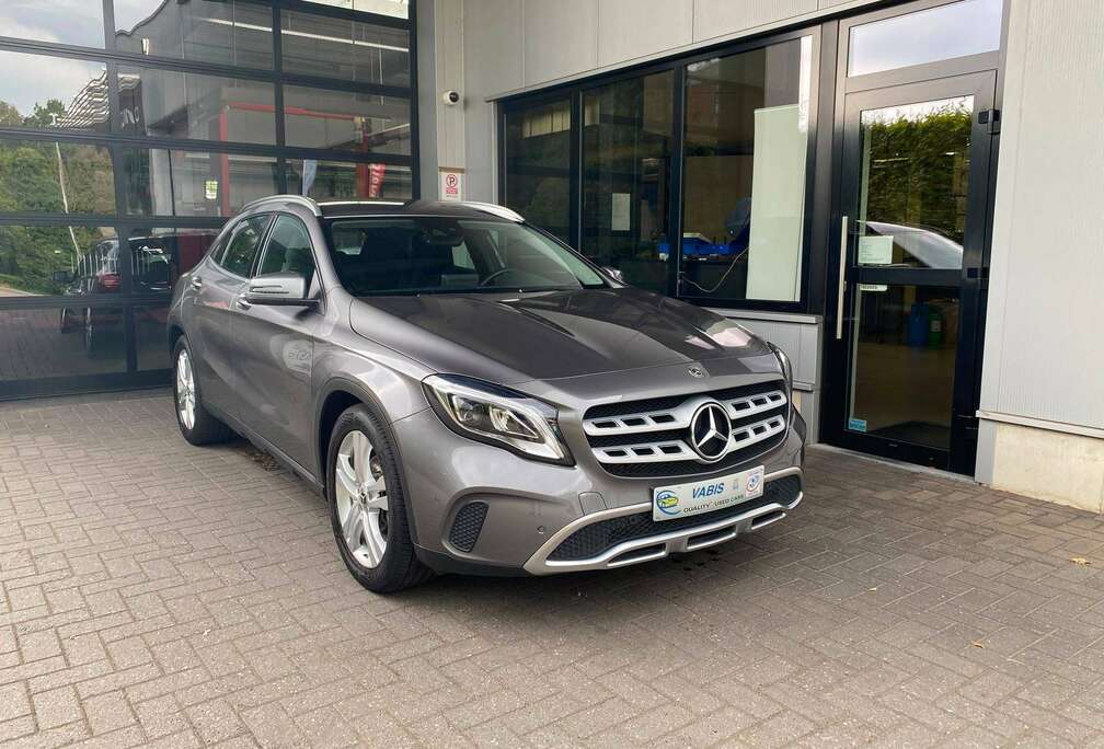 Mercedes-Benz GLA 180 Business Solution 12 Maanden garantie!