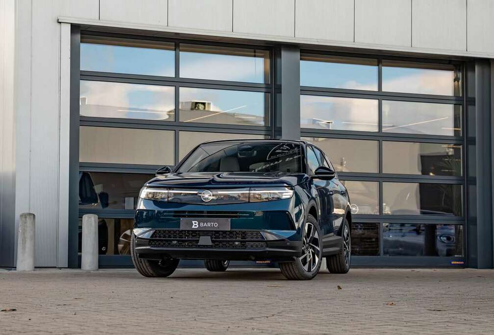 Opel S GS | Directiew.| Pano | Alcantara | Afn. Trek...