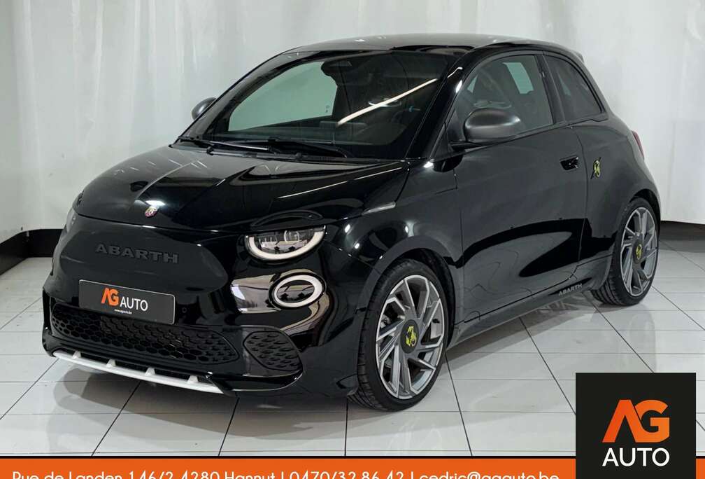Abarth * 42 kWh * Scorpionissima * Caméra * Carplay