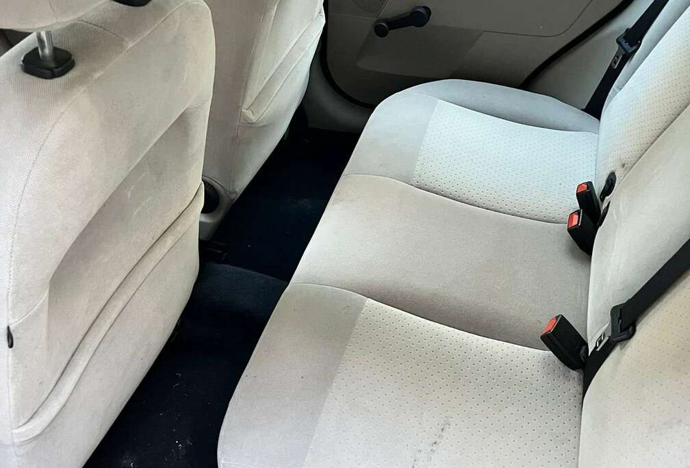 Ford Fiesta 1.4i 16v Trend