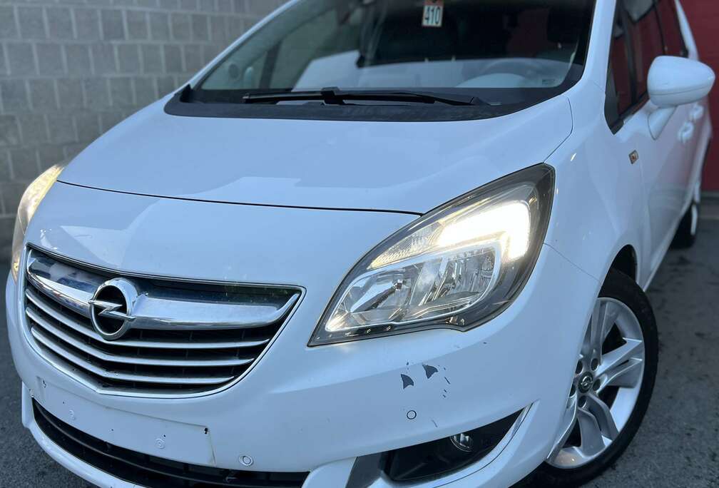 Opel 1.4 Turbo Cosmo + CLIM + NAVI + CAMÉRA