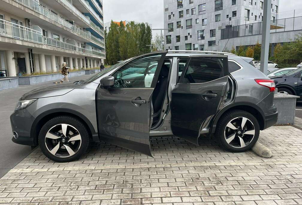 Nissan Qashqai 1.6i 2WD Executive CVT