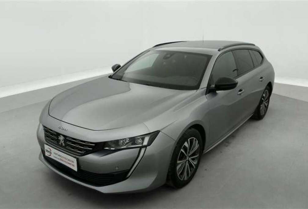 Peugeot 1.2 PureTech Allure Pack  Navi Cockpit / Led / Caméra