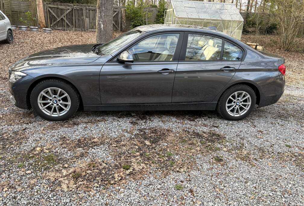 BMW 316d 116 ch Business Design