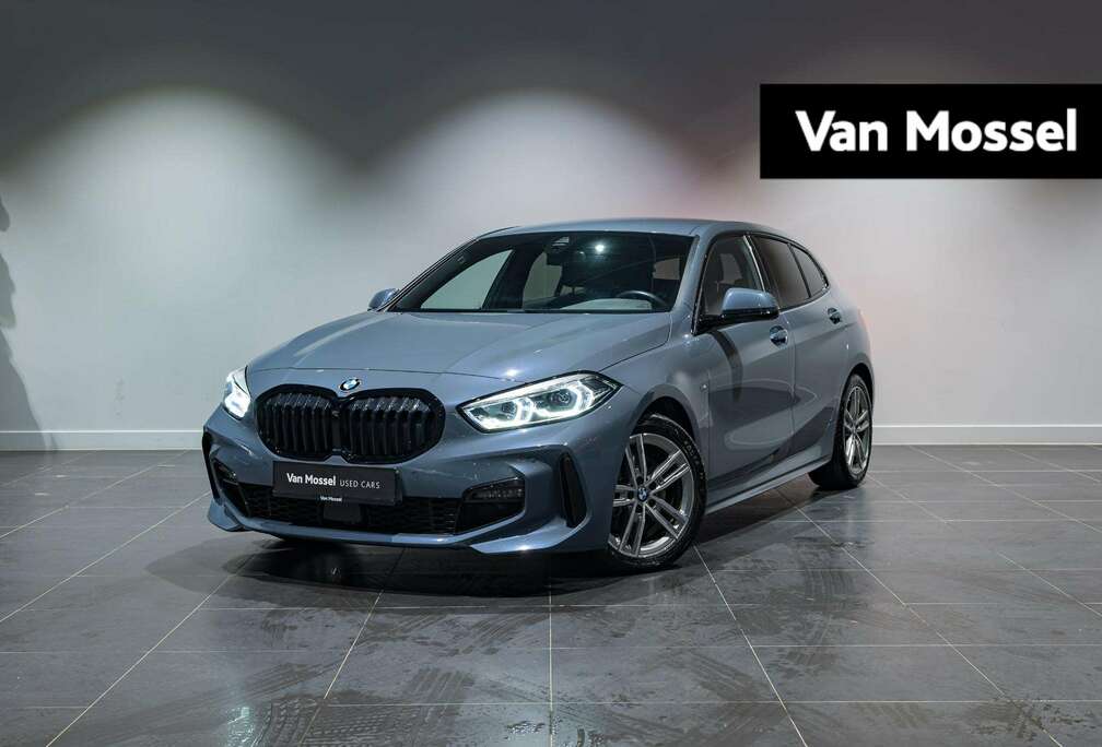 BMW 1-serie 118i M-Pakket  Carplay  LED  Sfeerverli