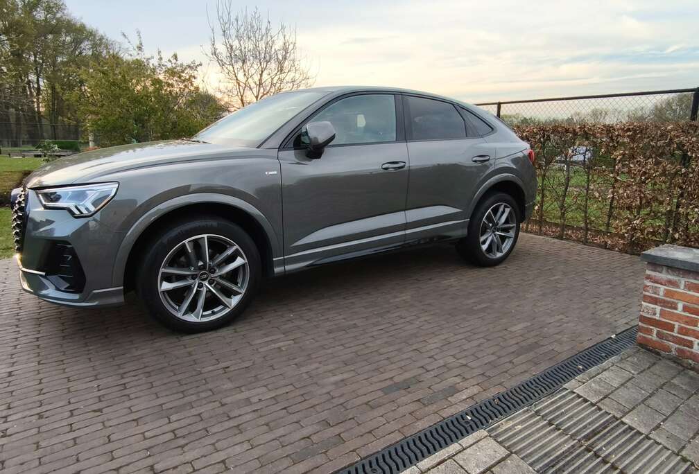 Audi Q3 Sportback 35 TFSI Business Edition S line S tronic
