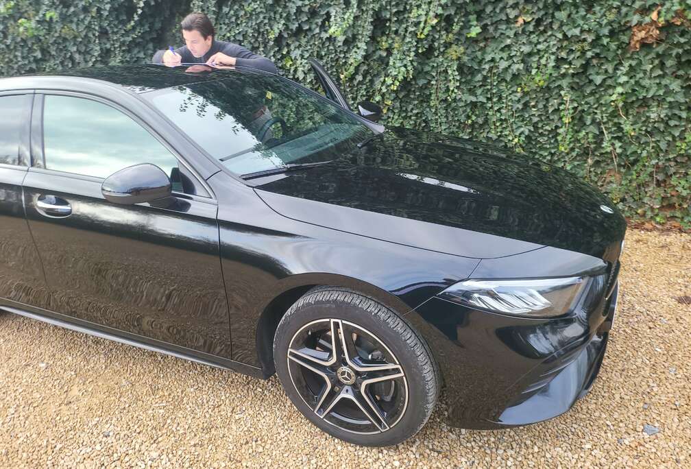 Mercedes-Benz e 8G-DCT Lim. Special Edition