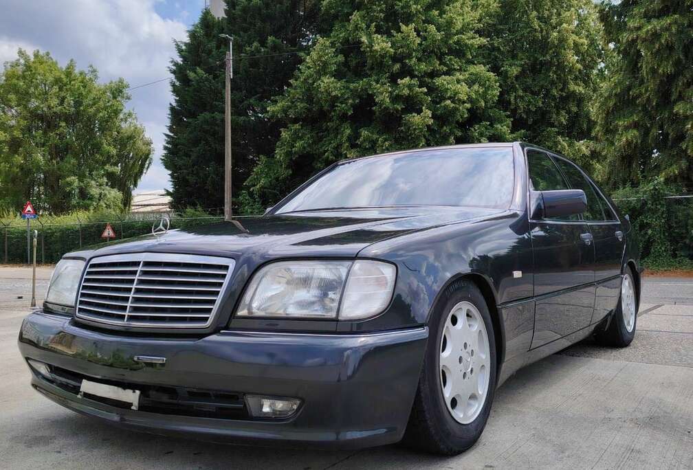 Mercedes-Benz 300SE AMG YANASE