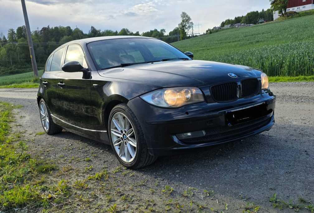 BMW 118