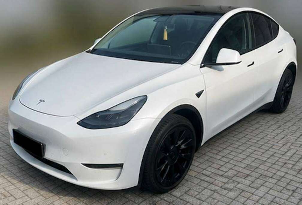 Tesla Model Y 72.5 kWh Dual Motor Long Range (324 kW)