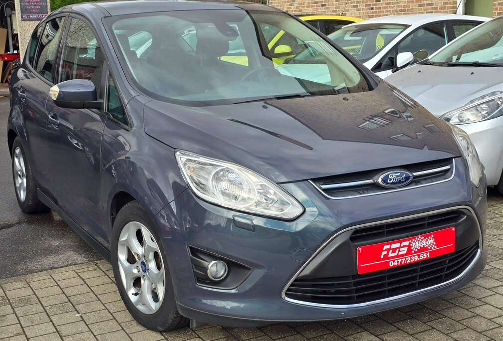 Ford C-Max 1.6 TDCi Titanium SUPERBE ETAT/ CAR PASS / CARNET FORD