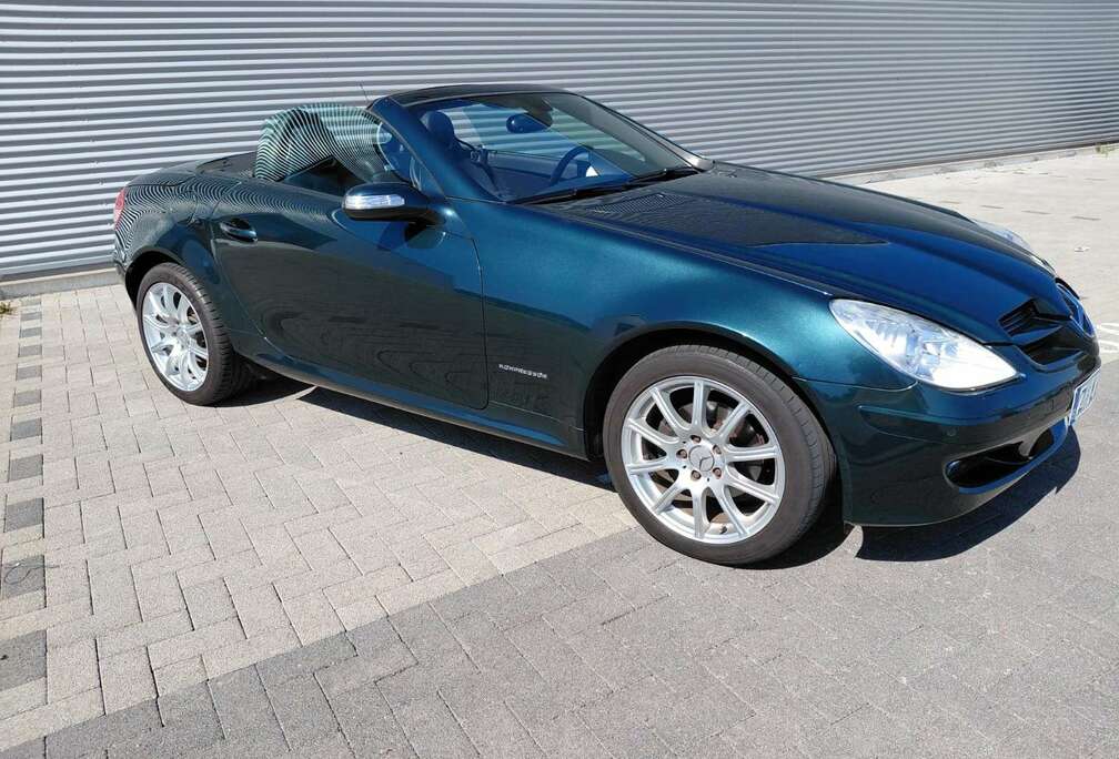Mercedes-Benz SLK 200 Kompressor. UNIEKE KLEUR. AIR SCARF.