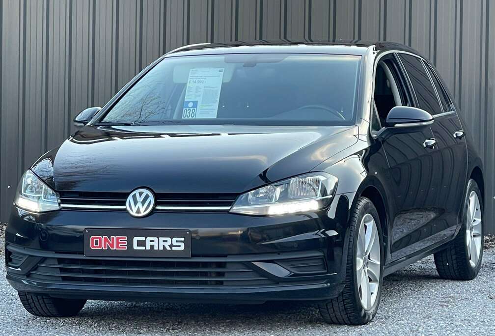 Volkswagen 1.6TDi (EURO6) CAMERA-GPS-CARPLAY-JA17-PDC-GAR 1AN