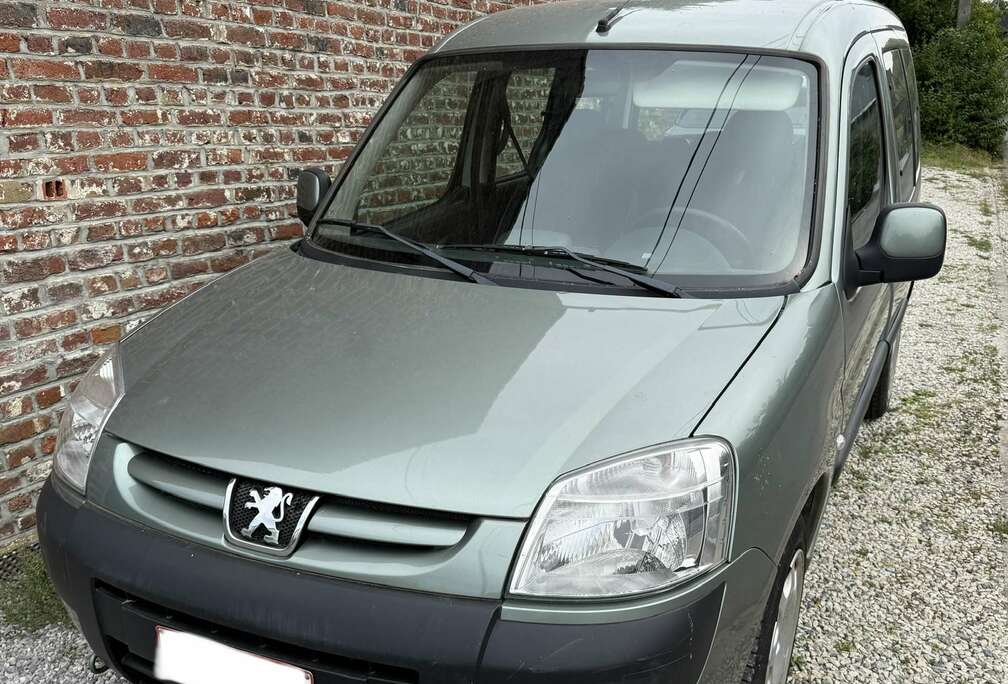 Peugeot 1.6 HDi Relax Hayon/ARklep