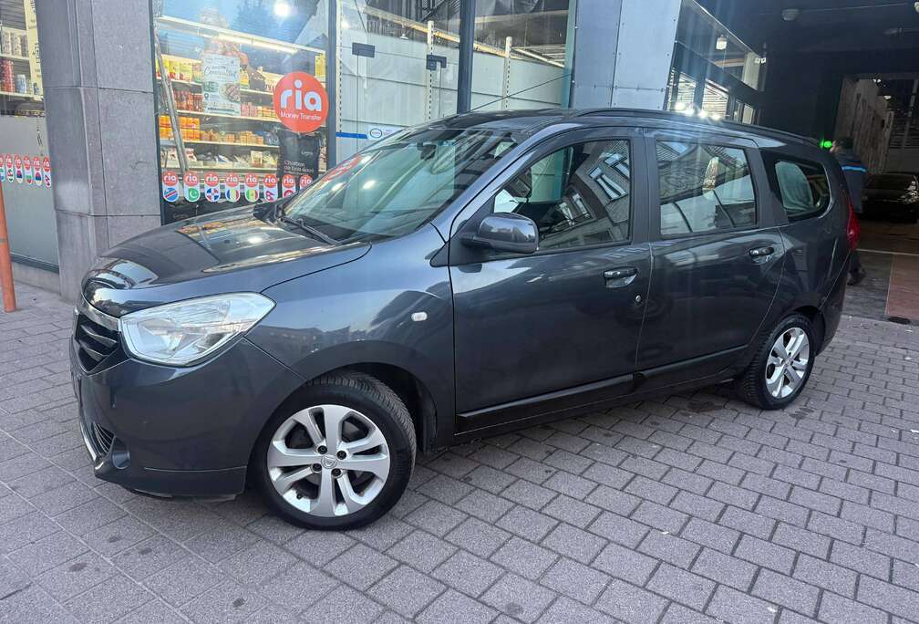 Dacia 1.5 dCi 107 ch — 5 places — 1er propriétaire — Climatisation.