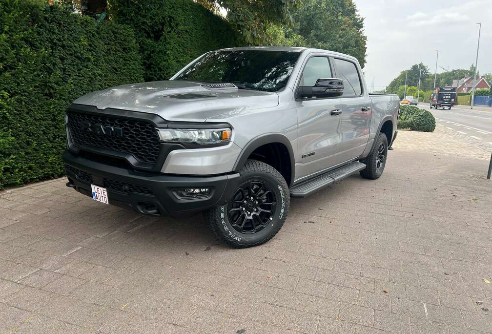 Dodge Rebel Night Premium €74.500 excl btw