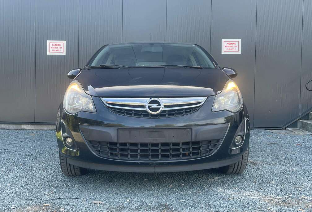 Opel 1.2 - 85 ch Twinport Cool Line