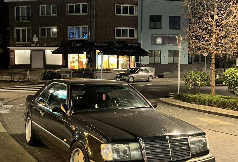 Mercedes-Benz Mercedes 300ce Sportline