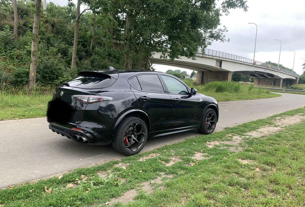 Alfa Romeo 2.9 Bi-Turbo Q4 Quadrifoglio  Lichte Vracht