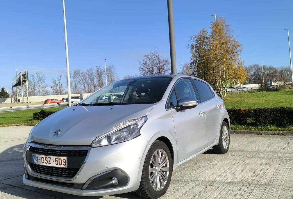 Peugeot PureTech 110 Stop & Start Allure