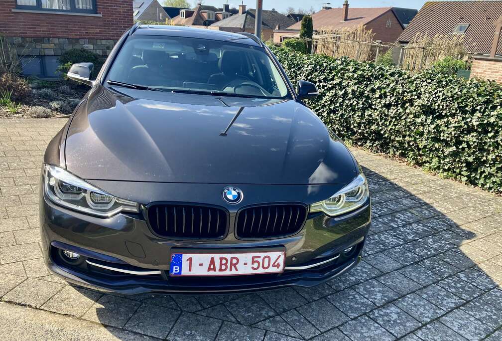 BMW Touring 320i