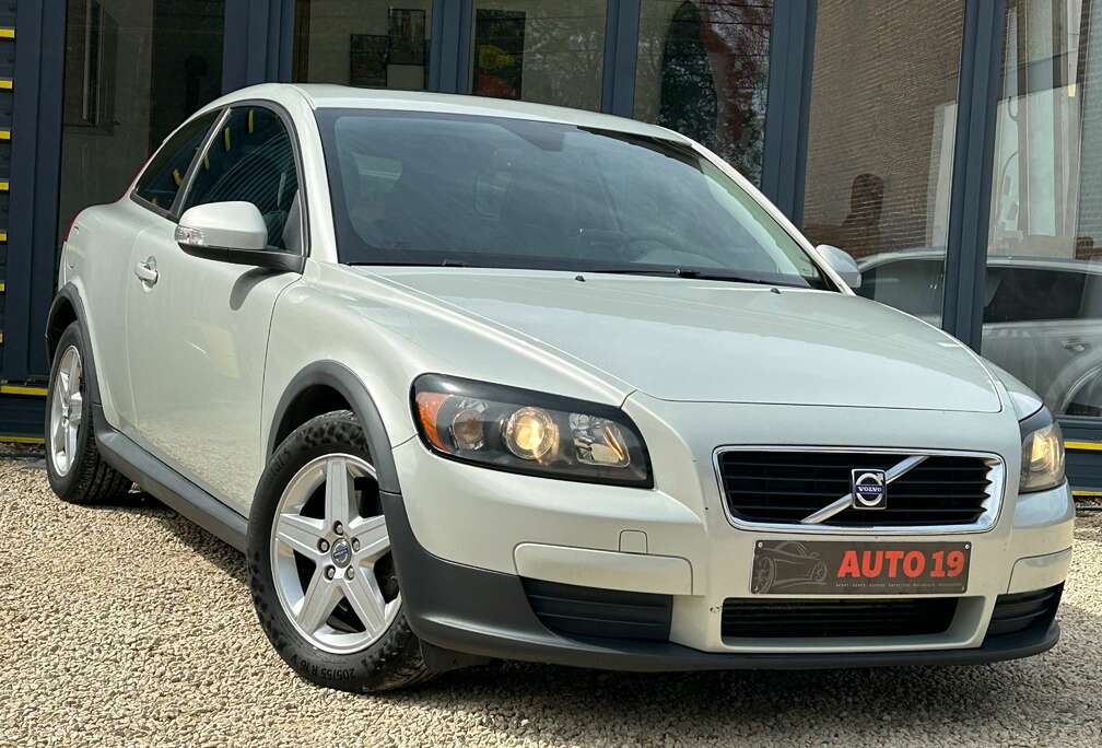 Volvo C30 1.6 D DRIVe Momentum