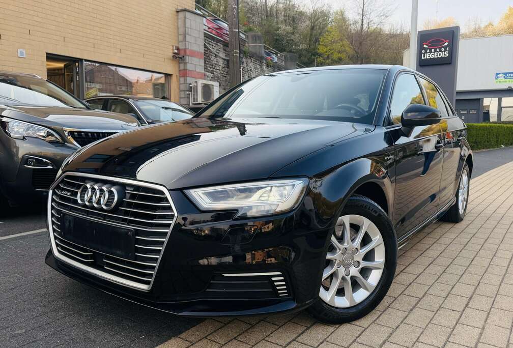 Audi A3 Sportback e-tron 1.4 TFSI PHEV Design S tronic (150 kW)