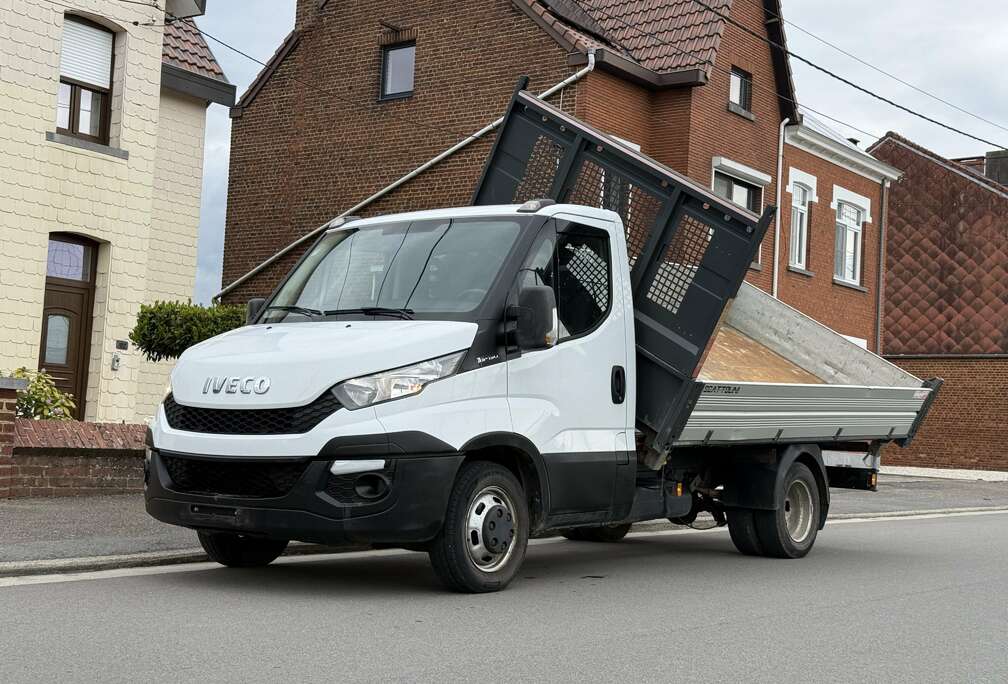 Iveco 3.0L Tribenne Pret a Immatriculer Avec Feuille Ros