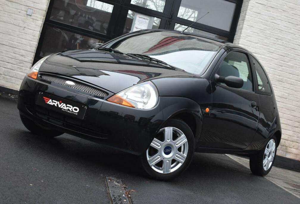 Ford 1.3i Style / PDC / Airco / Elek Ramen / Garantie