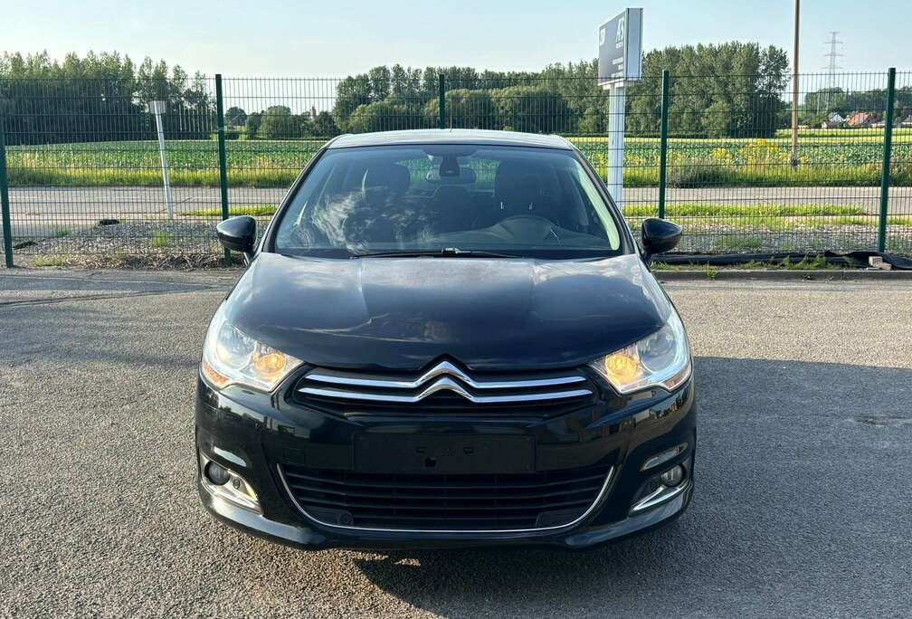 Citroen C4 1.6 Essence Airco  GPS Boite Automatique