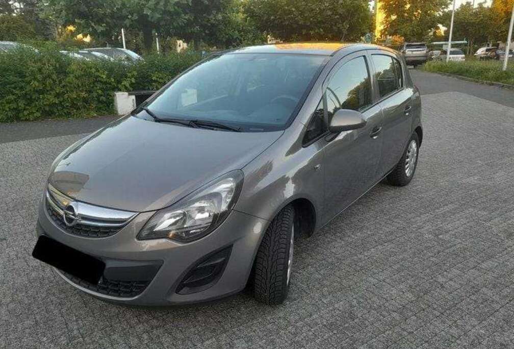 Opel Corsa 1.0i Enjoy