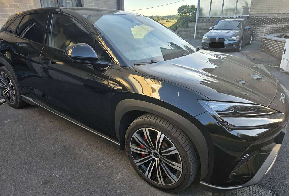 BYD Excellence