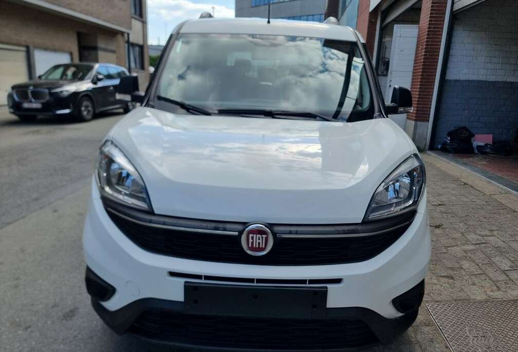 Fiat 1.4i Easy7 PLACES 1 AN DE GARANTIE