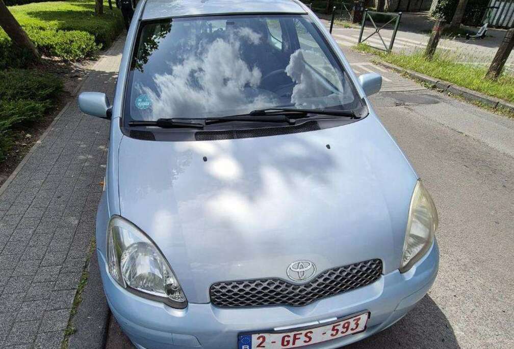 Toyota 1.0i VVT-i 16v Linea Natura