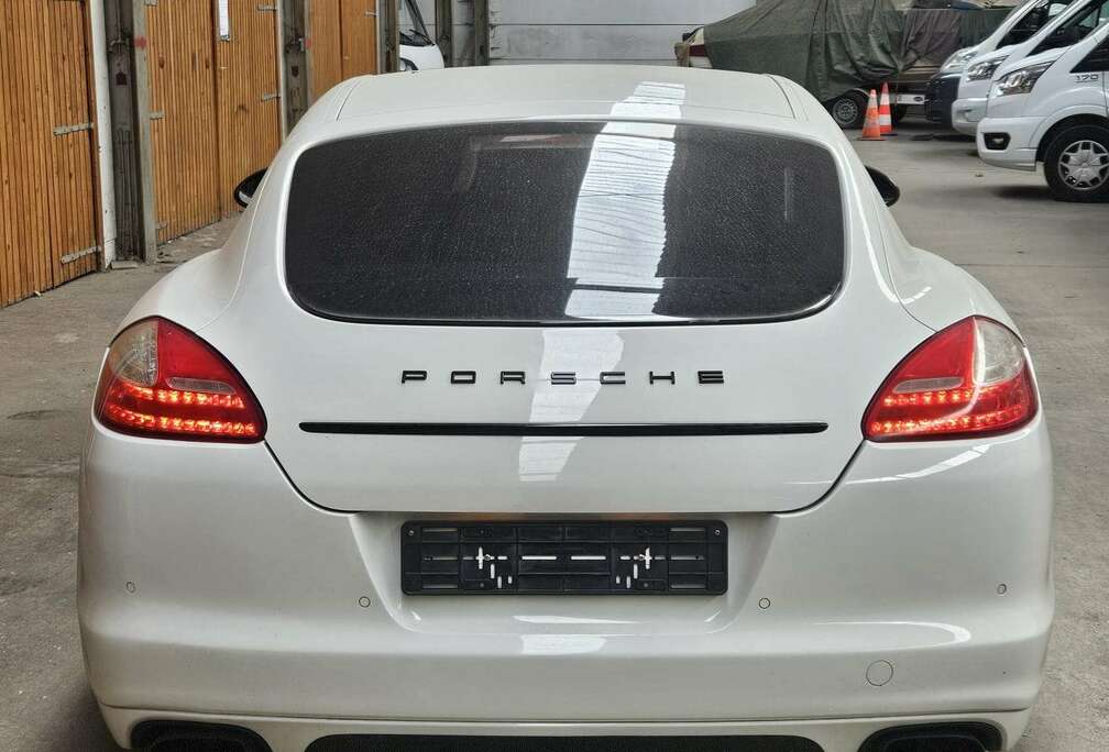 Porsche Porsche Panamera 3.0Diesel nieuwstaat