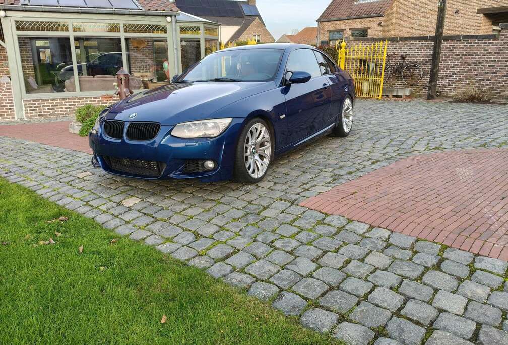 BMW 335i Coupe Aut.