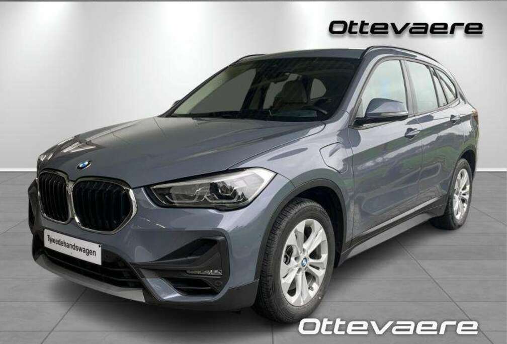 BMW xDrive25e