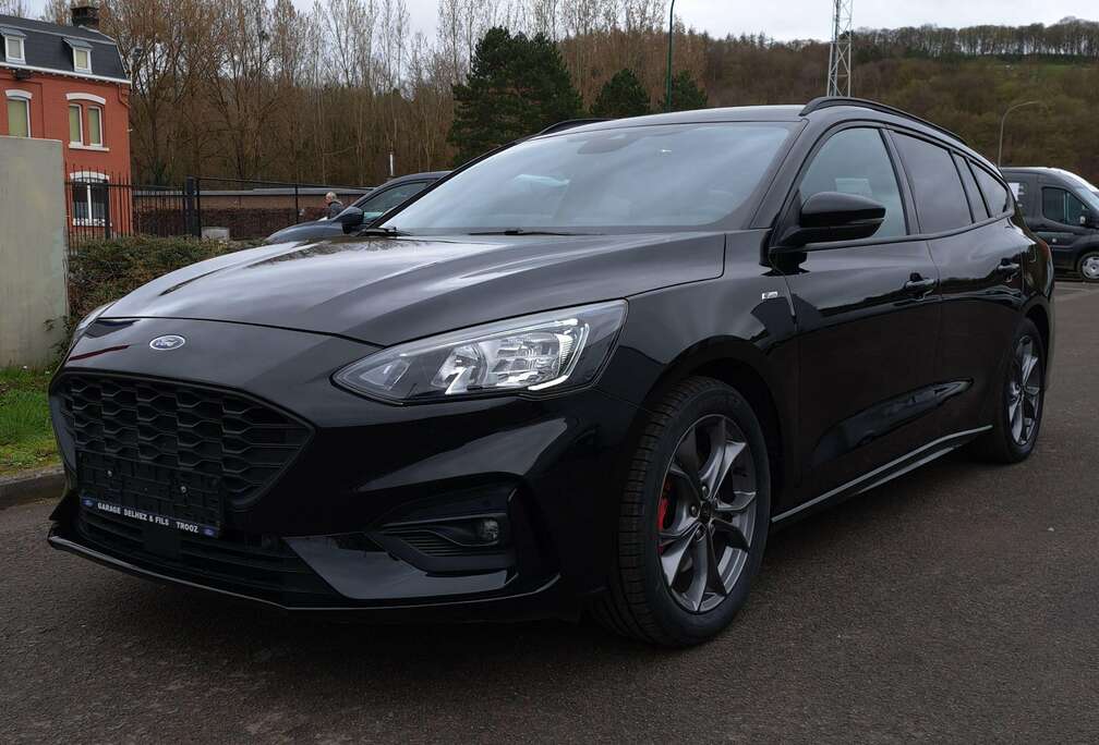 Ford Focus Clipper 1.0 EcoBoost MHEV ST-Line
