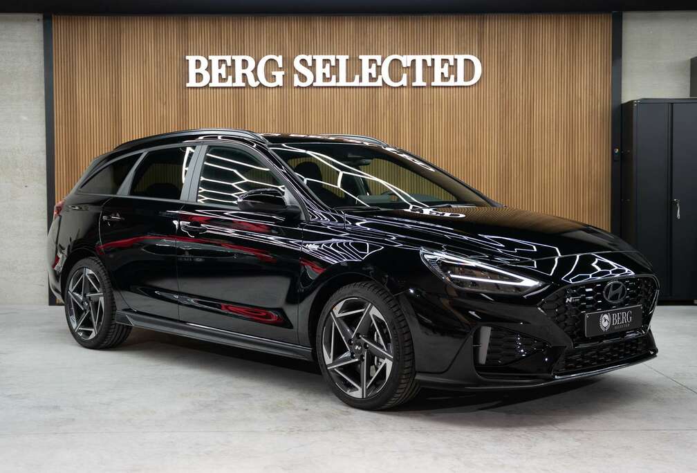 Hyundai N-Line Cam ACC Navi Carplay Verwarmd Stoel/Stuur